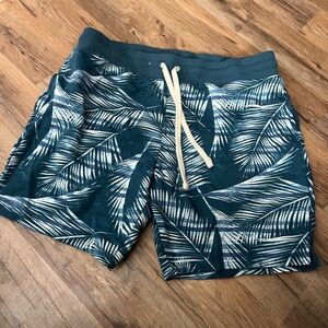 No Boundaries Men's Palm Print Swim Trunks - Blue and White